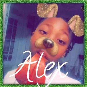 Meet your Posher, Alex